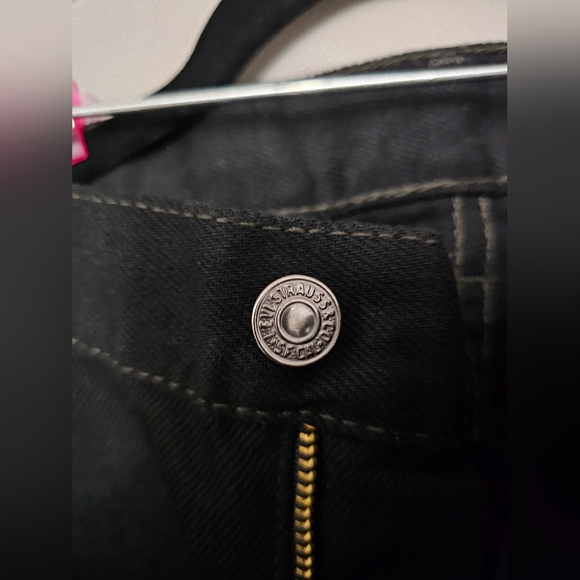 LEVI STRAUSS & CO. Men's Black Jeans 505. Size: 40/36 - Picture 8 of 16